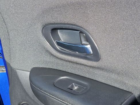 Used 2022 Honda HR-V Sport image 32