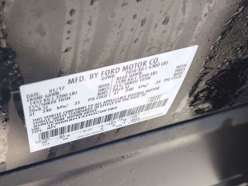 Used 2017 Ford Explorer Platinum image 39