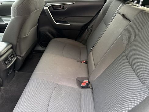 Used 2023 Toyota RAV4 LE FWD image 16