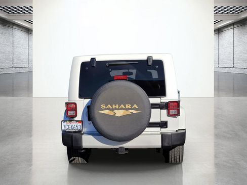 Used 2013 Jeep Wrangler Sahara w/ Connectivity Group image 8