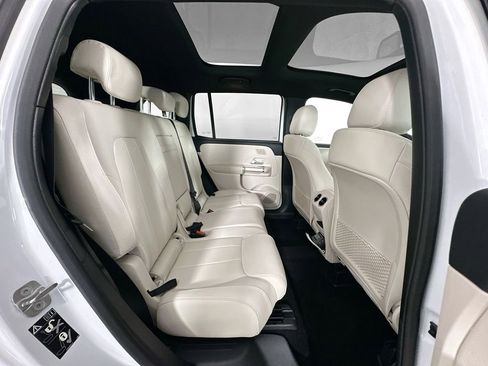 Certified 2026 Mercedes-Benz GLB 250 image 27