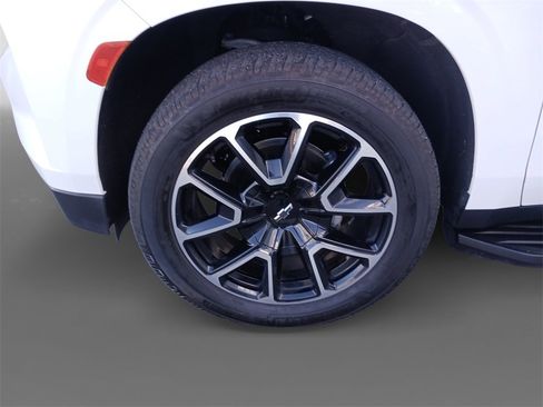 Used 2021 Chevrolet Tahoe RST image 15