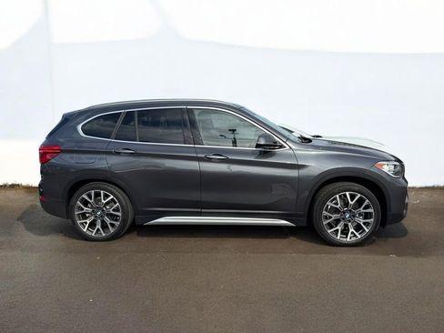 Used 2022 BMW X1 sDrive28i w/ Convenience Package image 2