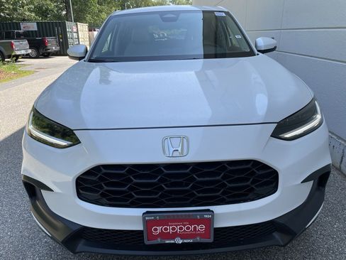 New 2026 Honda HR-V LX image 3