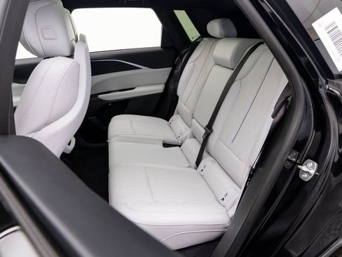 New 2026 Cadillac Lyriq Sport image 15