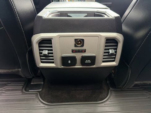 Certified 2018 Ford F150 Lariat w/ Equipment Group 502A Luxury image 41