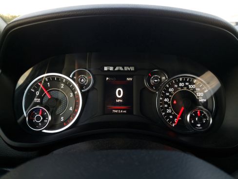 Used 2024 RAM 3500 Big Horn image 36