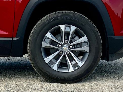 New 2026 Chevrolet Equinox LT w/ Safety and Technology Package image 18