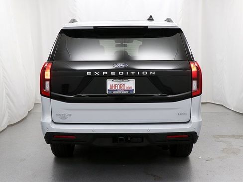 New 2025 Ford Expedition Max Active image 6