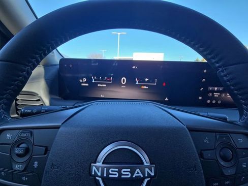 New 2026 Nissan Sentra SV image 25