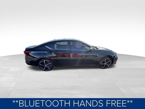 Used 2025 Nissan Altima 2.5 SR image 3