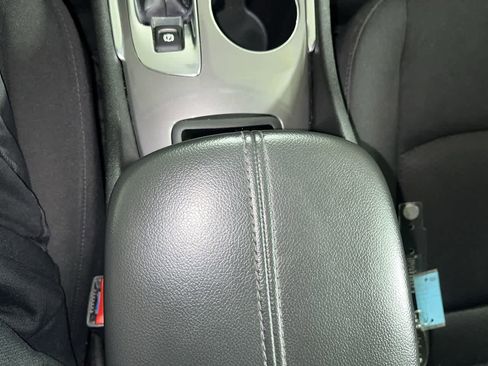 Used 2022 Chevrolet Malibu LT image 22