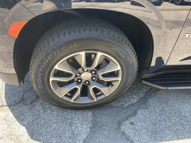 Used 2021 Chevrolet Tahoe LT w/ LT Signature Package AWD/4WD image 15