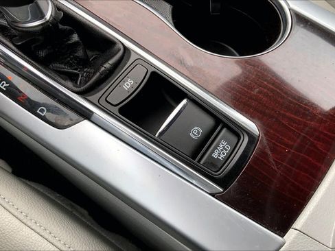Used 2015 Acura TLX FWD image 34