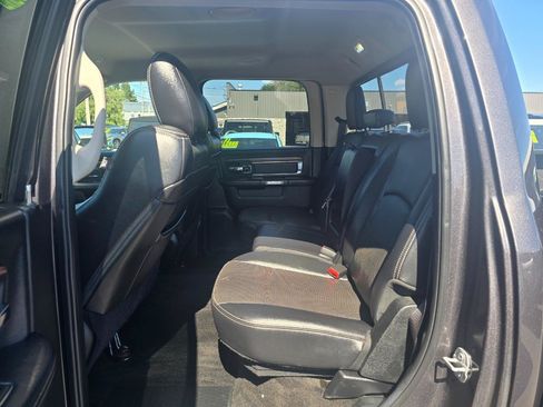 Used 2017 RAM 1500 Laramie w/ Convenience Group AWD/4WD image 14