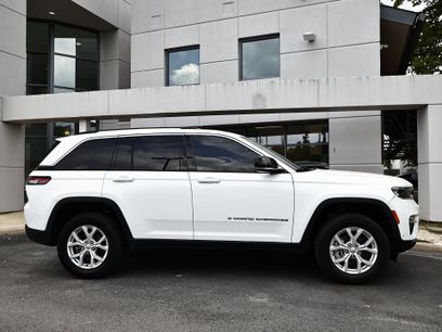 Used 2023 Jeep Grand Cherokee Limited w/ Luxury Tech Group II