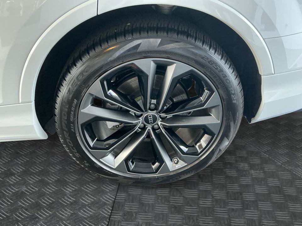 Used 2026 Audi Q7 3.0T Premium Plus AWD/4WD image 27