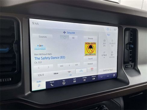 Used 2023 Ford Bronco Outer Banks image 29