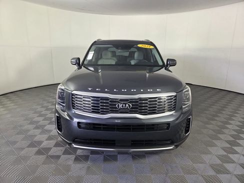 Used 2021 Kia Telluride S AWD/4WD image 3