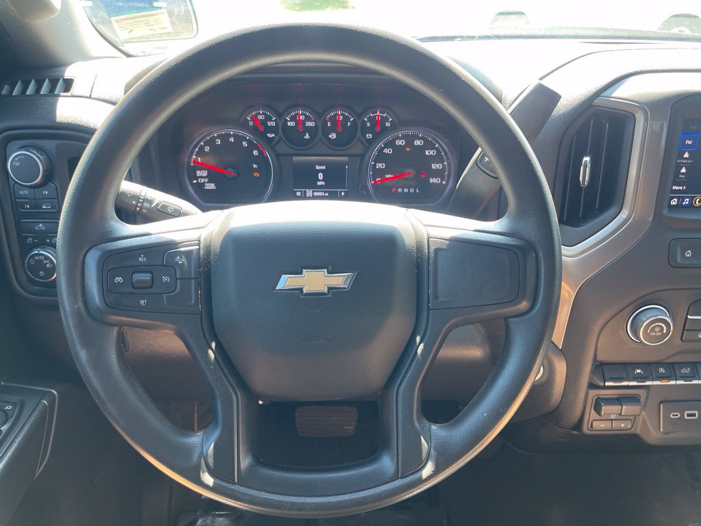 Used 2023 Chevrolet Silverado 1500 Custom AWD/4WD image 17