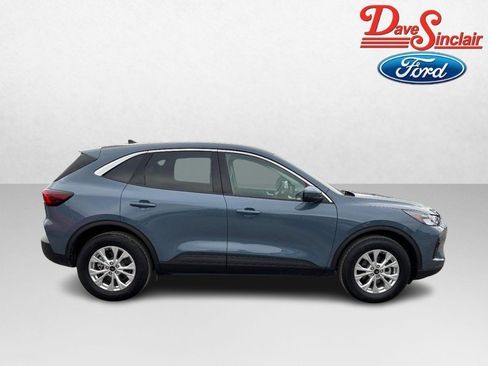 Used 2023 Ford Escape Active w/ Tech Pack #2 image 5