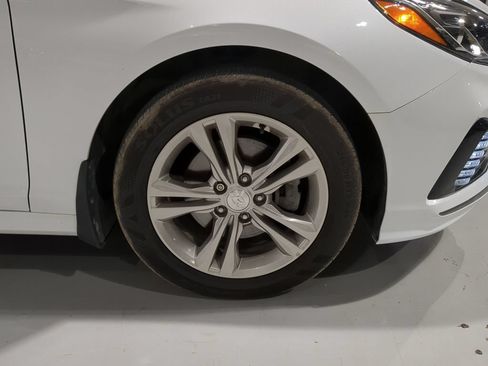 Used 2019 Hyundai Sonata SEL w/ Winter Weather Package FWD image 6