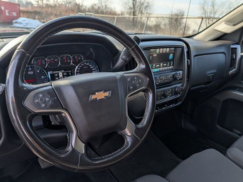 Used 2018 Chevrolet Silverado 1500 LT w/ All Star Edition image 22