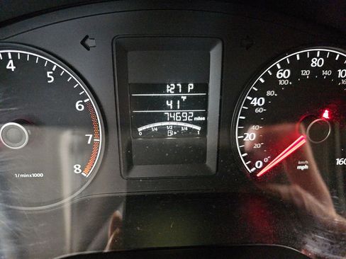 Used 2014 Volkswagen Jetta S image 12