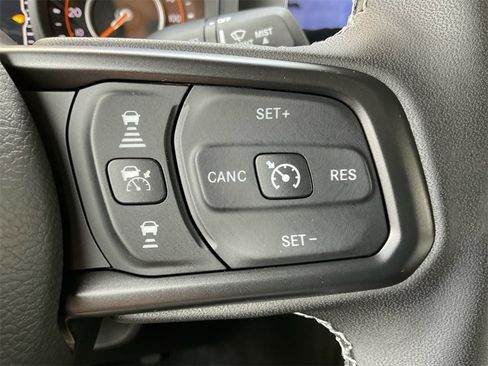 New 2025 Jeep Gladiator Rubicon image 31