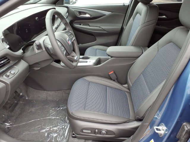 New 2026 Buick Envista Sport Touring FWD image 5