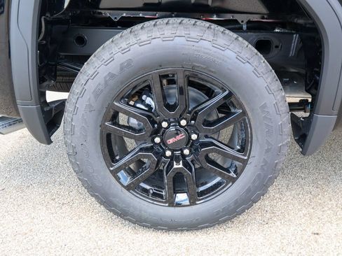 New 2026 GMC Sierra 1500 Elevation w/ Elevation Select Package AWD/4WD image 29