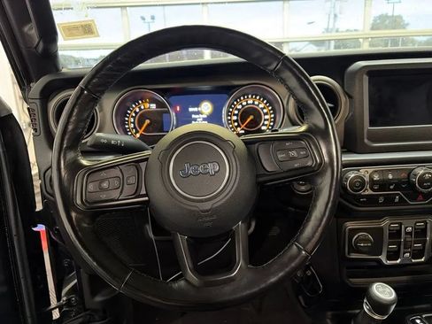 Used 2021 Jeep Wrangler Unlimited Sport AWD/4WD image 24
