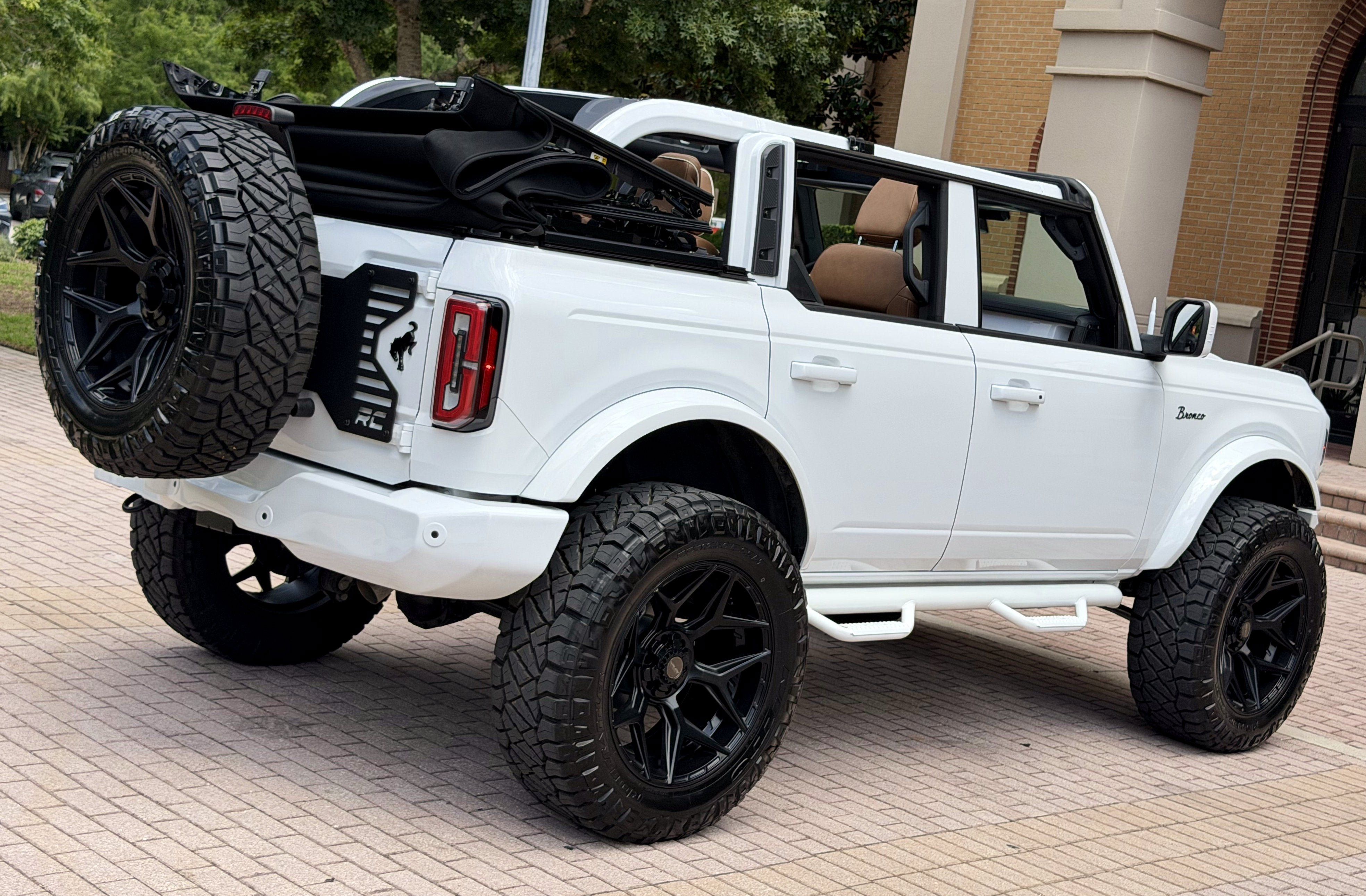 Used 2026 Ford Bronco Outer Banks AWD/4WD image 10