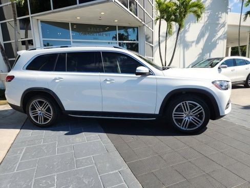 Used 2021 Mercedes-Benz GLS 450 GLS 450 image 8