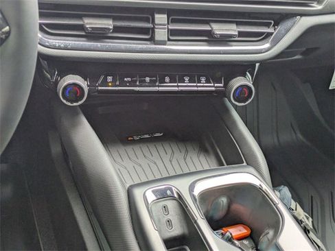 New 2026 Chevrolet Equinox EV RS image 21