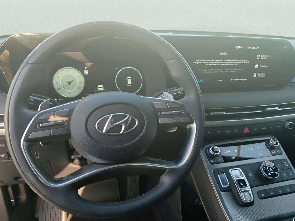Used 2025 Hyundai Palisade Calligraphy AWD/4WD image 13