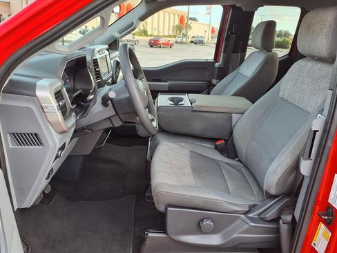 Used 2022 Ford F150 XLT image 24