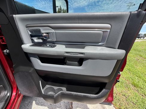 Used 2018 RAM 2500 Big Horn AWD/4WD image 35