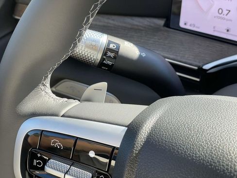 New 2026 Genesis GV80 2.5T Select image 11