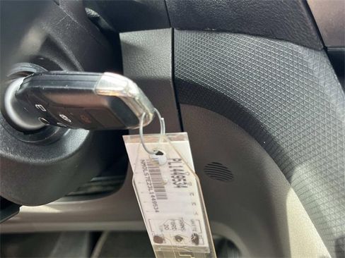 Used 2020 Ford Transit Connect XL image 31