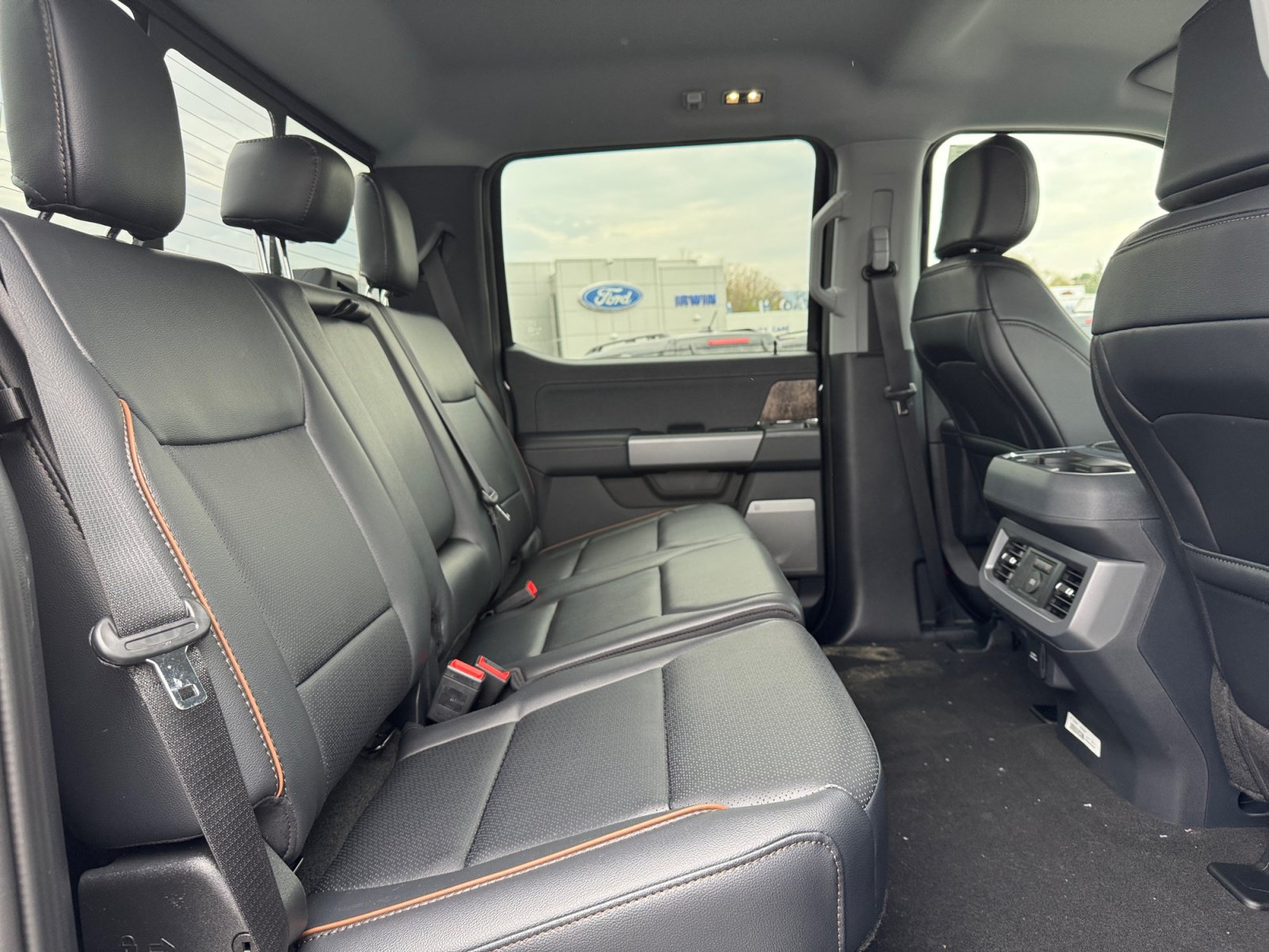 New 2026 Ford F350 Lariat w/ Lariat Premium Package AWD/4WD image 28