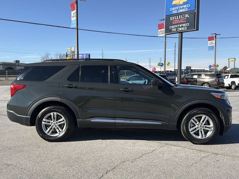 Used 2023 Ford Explorer XLT w/ Equipment Group 202A image 26