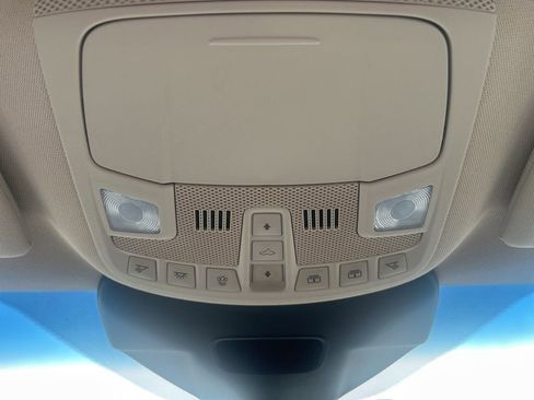 Used 2019 Lincoln Nautilus Reserve image 29