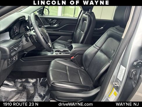 Certified 2022 Lincoln Corsair AWD w/ Premium Package image 8