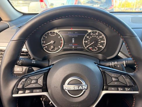 Certified 2025 Nissan Altima 2.5 SR AWD/4WD image 30