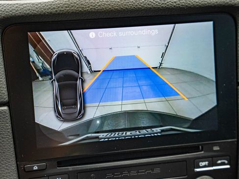 Used 2018 Porsche 718 Cayman RWD image 30