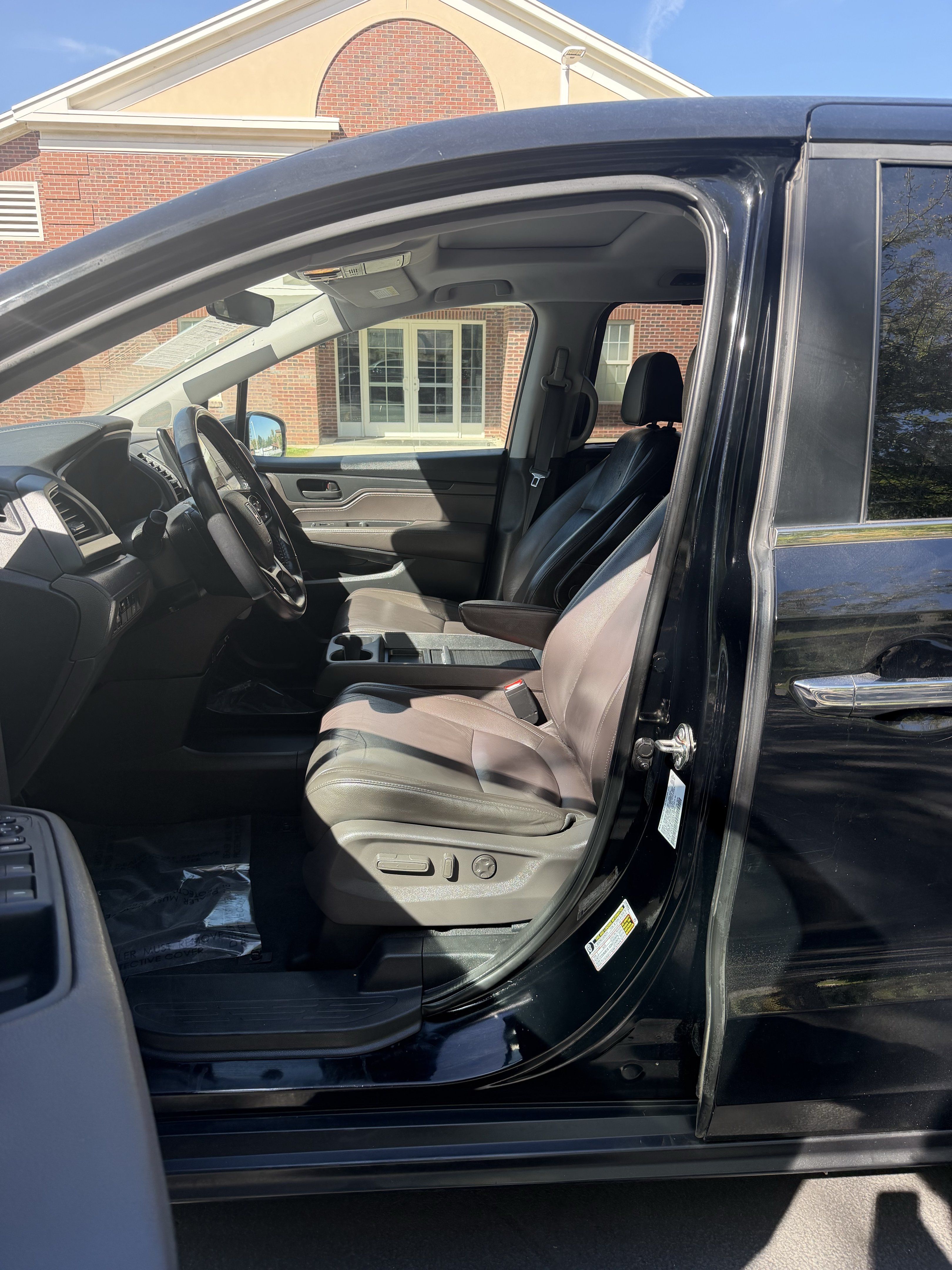 Used 2019 Honda Odyssey EX-L image 10