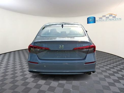 Certified 2024 Honda Civic Sport image 5