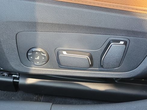 New 2026 BMW i4 eDrive40 w/ Premium Package image 23