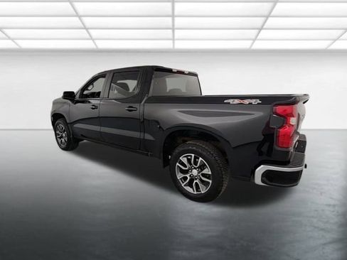 Used 2022 Chevrolet Silverado 1500 LT image 6
